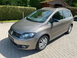 Braun Gebraucht 2011 VW Golf Plus Cross Style Van / Kleinbus | 3.990 € (Superpreis)
