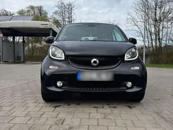 Schwarz Gebraucht 2015 Smart ForTwo Coupé Coupé | 8.000 € (Teuer)