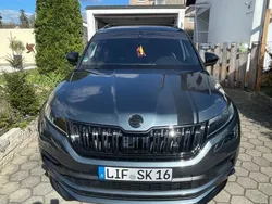 Grau Gebraucht 2020 Skoda Kodiaq RS SUV | 37.000 € (Fairer Preis)