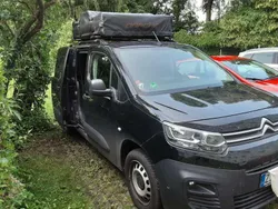 Schwarz Gebraucht 2021 Citroën Berlingo Van / Kleinbus | 16.500 €