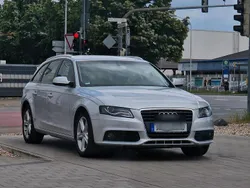 Silber Gebraucht 2011 Audi A4 Kombi | 7.900 € (Fairer Preis)