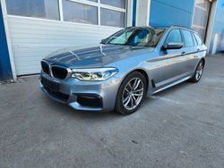 Blau Gebraucht 2018 BMW 520 M Sport Kombi | 18.900 € (Teuer)
