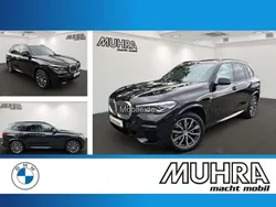 Saphirschwarz metallic Gebraucht 2022 BMW X5 M Sport SUV | 59.940 € (Guter Preis)