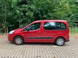 Rot Gebraucht 2010 Citroën Berlingo Van / Kleinbus | 3.400 € (Guter Preis)