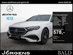 Polarweiss Gebraucht 2024 Mercedes E200 AMG Limousine | 59.290 €