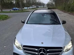 Silber Gebraucht 2019 Mercedes 220 SUV | 26.500 €