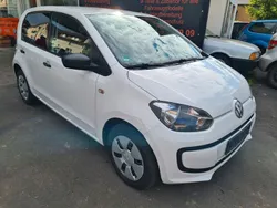 Weiß Gebraucht 2015 VW up! Kleinwagen | 2.999 € (Fairer Preis)