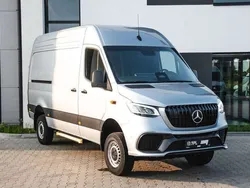 Hightech silver Neu 2025 Mercedes Sprinter AMG Van | 80.325 €