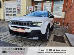 Weiß mit dach in volcano black Neu 2025 Jeep Avenger Altitude SUV | 26.450 € (Fairer Preis)