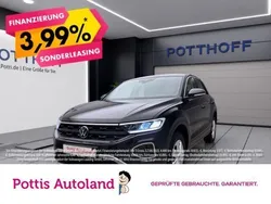 Schwarz Gebraucht 2022 VW T-Roc Basis SUV | 19.977 € (Superpreis)