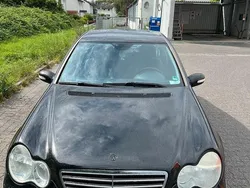 Schwarz Gebraucht 2006 Mercedes C180 Limousine | 2.800 € (Guter Preis)