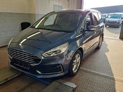 Blau Gebraucht 2021 Ford Galaxy Titanium Van / Kleinbus | 18.900 € (Fairer Preis)