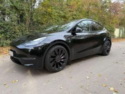 Schwarz Gebraucht 2024 Tesla Model Y Performance SUV | 40.900 € (Guter Preis)