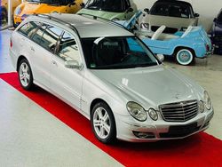 Silber Gebraucht 2007 Mercedes E200 Kombi | 7.950 € (Teuer)
