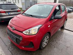 Rot Gebraucht 2017 Hyundai i10 Classic Kleinwagen | 4.190 €