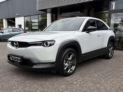 Ceramic white Gebraucht 2020 Mazda MX30 Edition SUV | 14.940 € (Fairer Preis)
