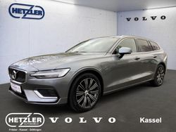 Osmium grey metallic / metalli Gebraucht 2020 Volvo V60 Inscription Kombi | 32.850 € (Superpreis)