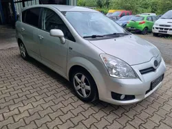 Silver metallic Gebraucht 2009 Toyota Corolla Verso Team Van / Kleinbus | 3.250 € (Fairer Preis)