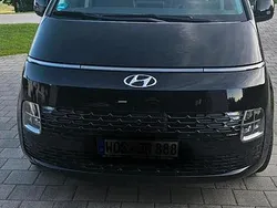 Schwarz Gebraucht 2023 Hyundai Staria Van | 44.000 € (Fairer Preis)