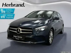 Denimblau metallic Gebraucht 2021 Mercedes B250e Progressive Van / Kleinbus | 25.990 € (Fairer Preis)