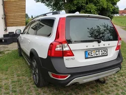 Weiß Gebraucht 2012 Volvo XC70 Summum SUV | 7.300 € (Fairer Preis)