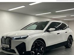 Weiß Gebraucht 2023 BMW iX Sport Line SUV | 45.850 € (Superpreis)