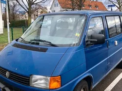 Blau Gebraucht 1995 VW T4 Van | 2.000 €