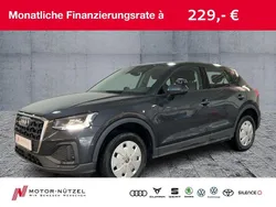 Grau Gebraucht 2023 Audi Q2 Basis SUV | 17.630 € (Fairer Preis)