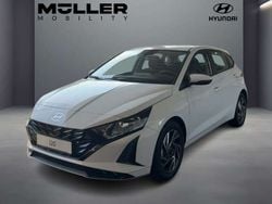 Weiß Neu 2024 Hyundai i20 Trend Limousine | 18.444 € (Superpreis)