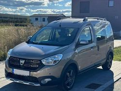 Beige Gebraucht 2019 Dacia Dokker Celebration Van | 14.999 € (Fairer Preis)