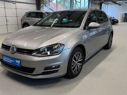 Tungsten silver Gebraucht 2016 VW Golf VII Allstar Limousine | 10.490 € (Superpreis)