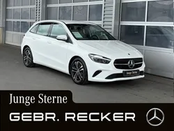 Weiß Gebraucht 2024 Mercedes B180 Advanced Van / Kleinbus | 28.950 € (Guter Preis)