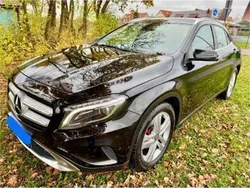 Mercedes GLA200