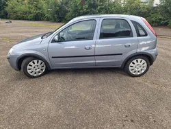 Grau Gebraucht 2004 Opel Corsa Enjoy Limousine | 1.899 € (Fairer Preis)