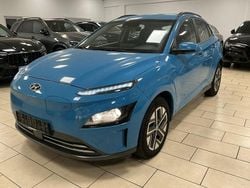 Hellblau Gebraucht 2022 Hyundai Kona Select SUV | 16.400 € (Guter Preis)