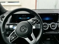 Schwarz Gebraucht 2021 Mercedes GLB200 SUV | 29.400 € (Superpreis)
