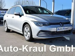 Reflex silver metallic Gebraucht 2022 VW Golf VIII Life Kombi | 20.949 € (Fairer Preis)
