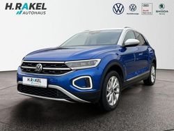 Blau Gebraucht 2022 VW T-Roc Style SUV | 25.950 € (Fairer Preis)