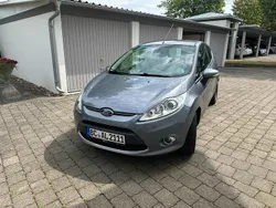 Grau Gebraucht 2012 Ford Fiesta Trend Kleinwagen | 4.500 € (Fairer Preis)