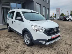 Glacier weiss Gebraucht 2020 Dacia Dokker Stepway Van | 18.399 € (Teuer)
