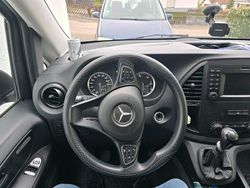 Grau Gebraucht 2019 Mercedes Vito Van | 22.200 € (Etwas zu teuer)