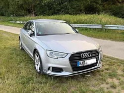 Grau Gebraucht 2017 Audi A3 Sport Limousine | 18.500 € (Guter Preis)