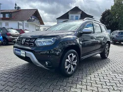 Perlmuttschwarz Gebraucht 2021 Dacia Duster Prestige SUV | 21.300 € (Fairer Preis)