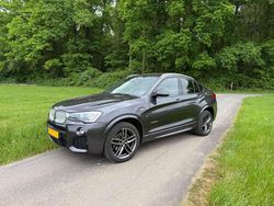 Schwarz Gebraucht 2018 BMW X4 xLine SUV | 28.900 € (Fairer Preis)