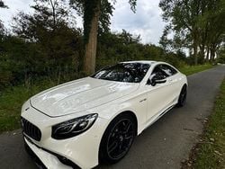 Weiß Gebraucht 2020 Mercedes S63 AMG AMG Coupé | 102.990 €