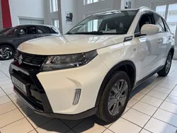 Weiß Neu 2025 Suzuki Vitara Comfort SUV | 24.990 € (Fairer Preis)