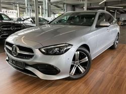Hightechsilber Gebraucht 2023 Mercedes C180 Avantgarde Kombi | 28.491 € (Guter Preis)