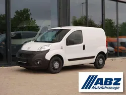 Weiß Gebraucht 2023 Fiat Fiorino Van / Kleinbus | 17.493 € (Etwas zu teuer)