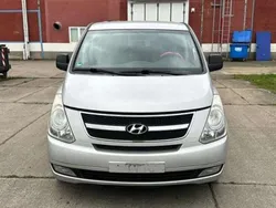 Silber Gebraucht 2008 Hyundai H-1 Van / Kleinbus | 9.800 € (Fairer Preis)
