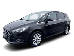 Schwarz Gebraucht 2018 Ford S-MAX Titanium Van / Kleinbus | 18.449 € (Fairer Preis)